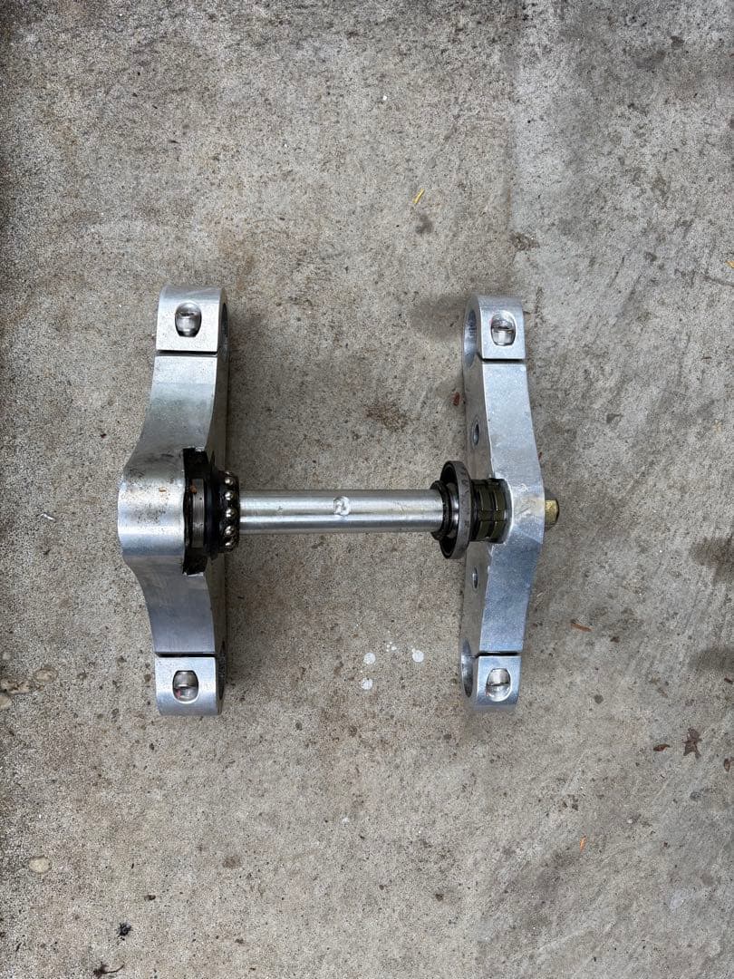 ドラックスター400 社外トリプルツリー