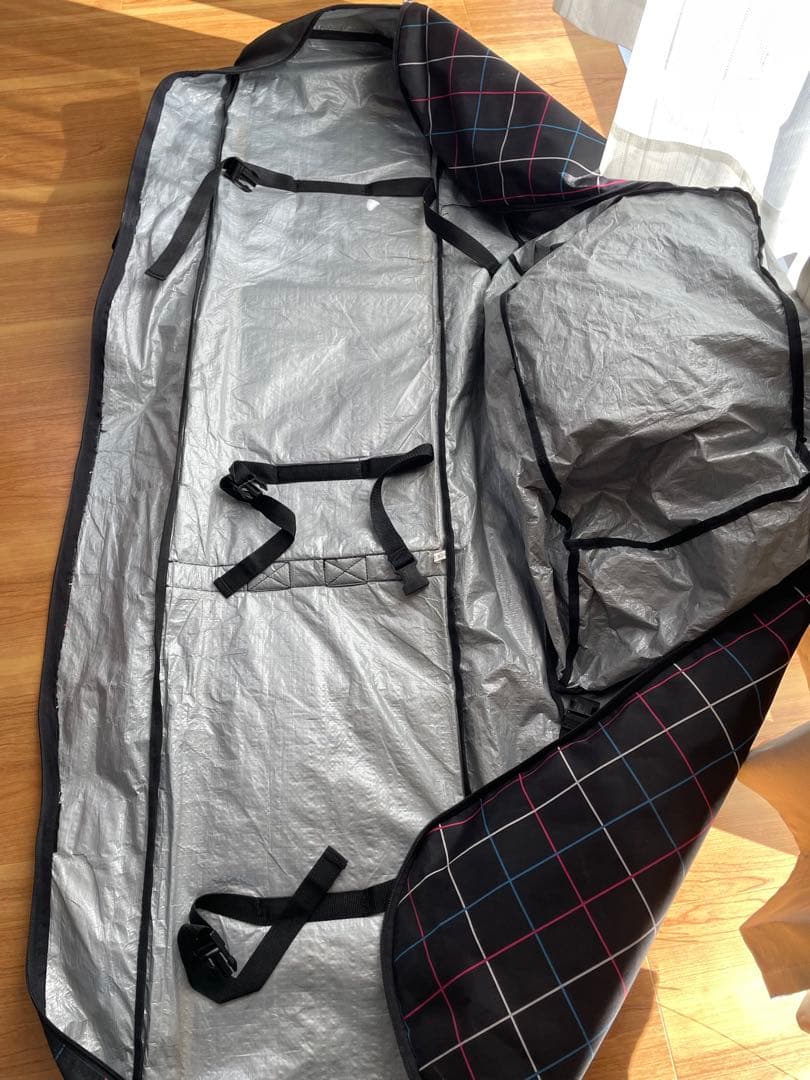 スノーボードセット【板・靴・服上下・グローブ・ニット帽】