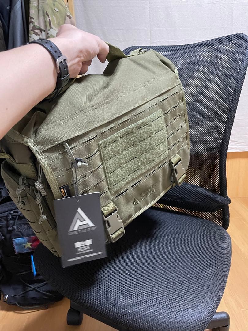 DIRECT ACTION MESSENGER BAG オリーブドラブ