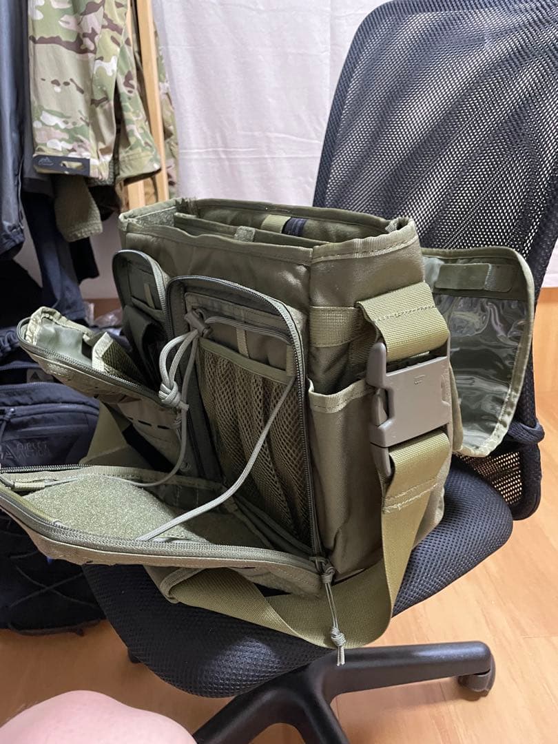 DIRECT ACTION MESSENGER BAG オリーブドラブ