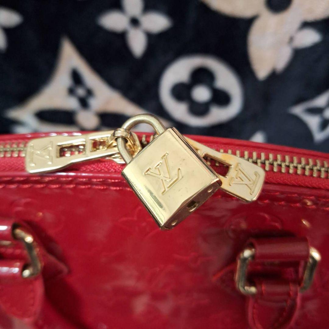 美品‼️ルイヴィトン アルマPM ヴェルニ ハンドバッグ レッド 並行輸入品