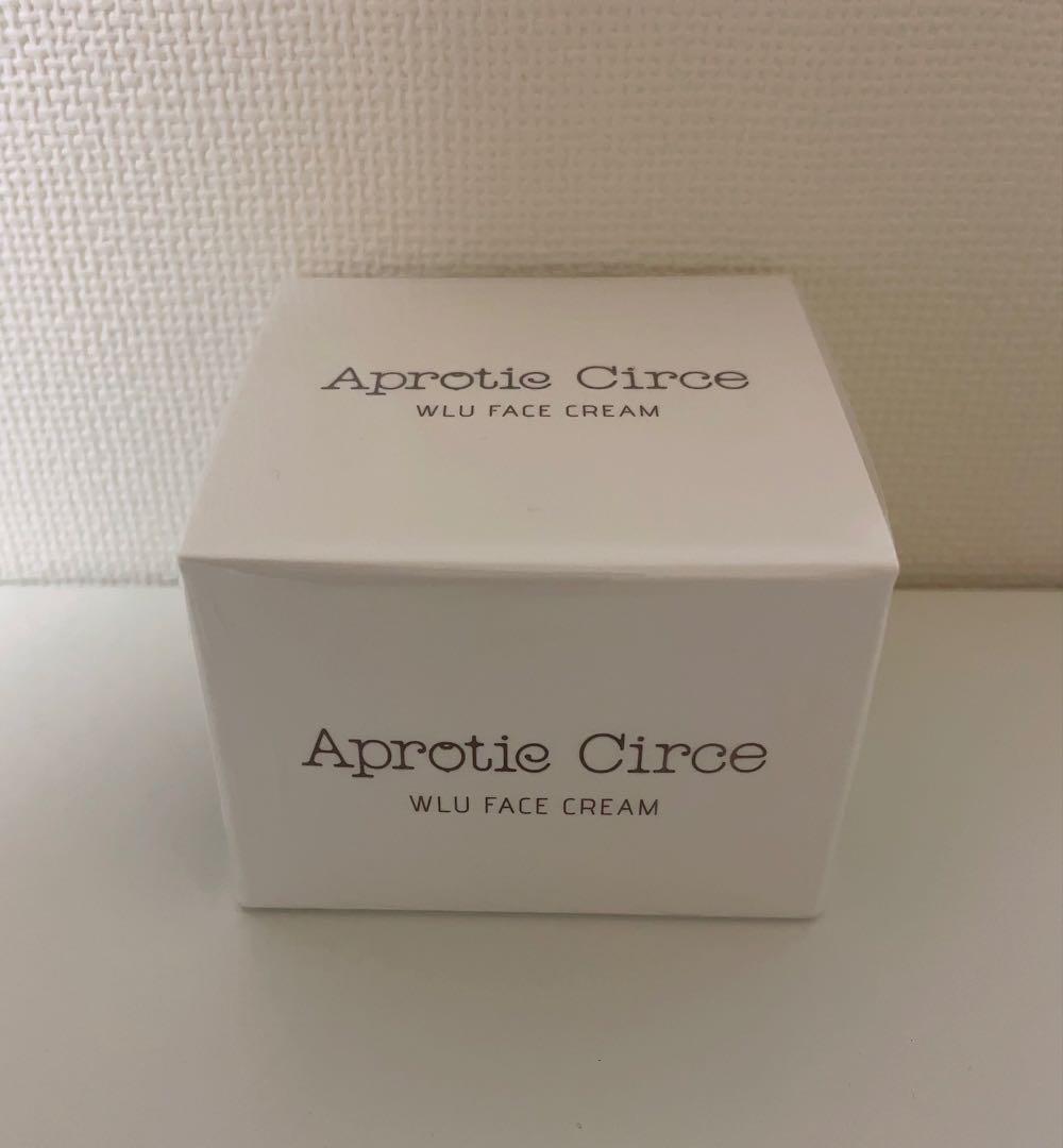 アプロティーチルチェ　WLUフェイスクリーム