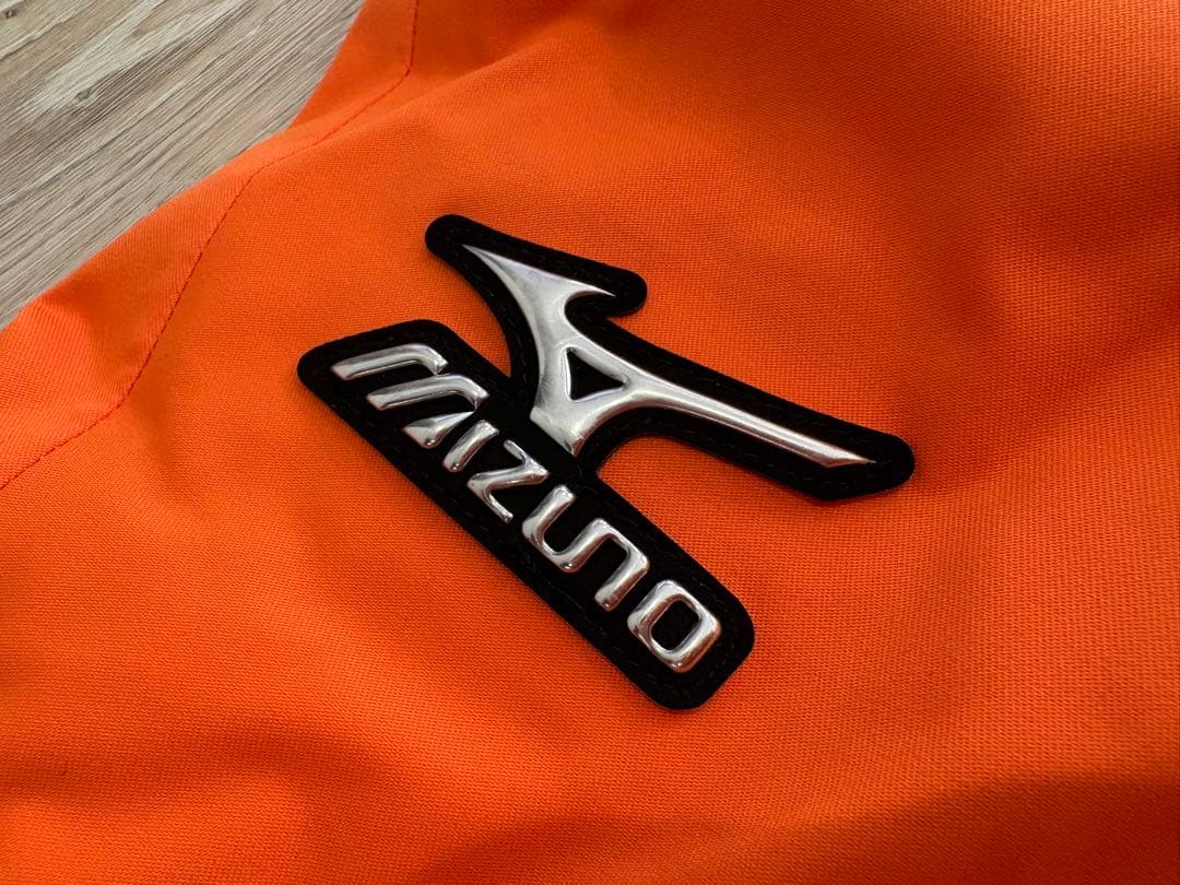 【新品タグ付き】Mizuno スキーウェア 上下セット M (セミオーダー品)