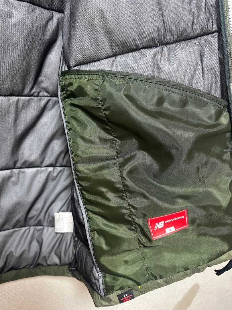 美品 NEW BALANCE カモフラージュ フード付きジャケット 6
