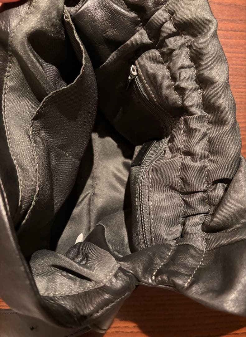 ear PAPILLONNER レザー フラップショルダーバッグ 黒