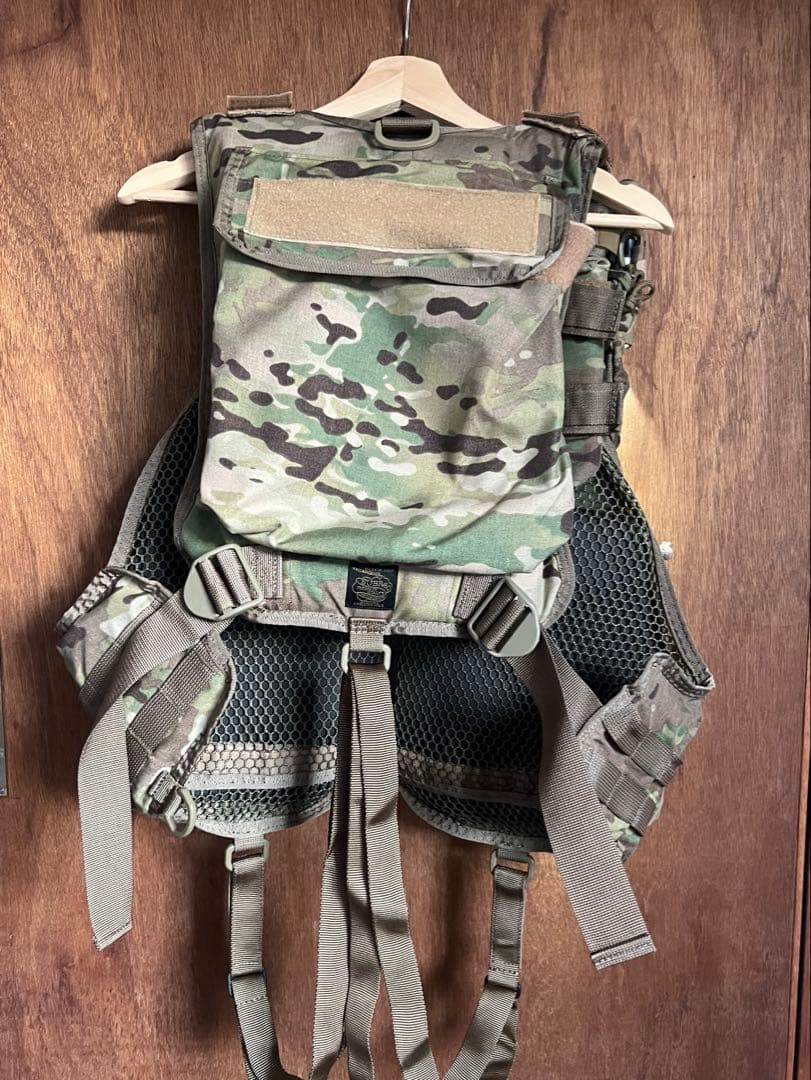 サブロック　subroc V-oneベスト マルチカム 2019モデル