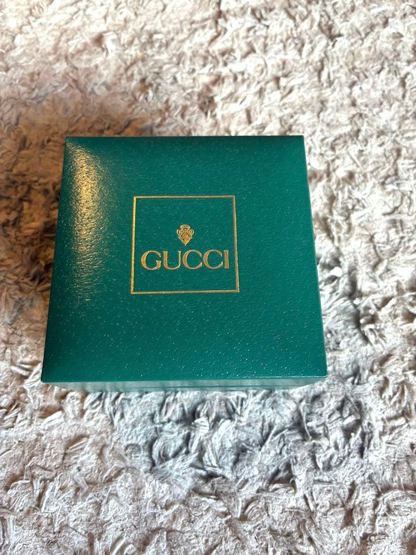 GUCCI チェンジベゼル 腕時計