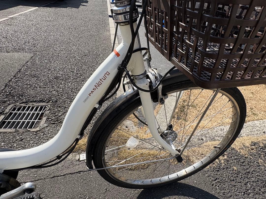 中古24インチYAMAHA電動アシスト自転車　8.9Ah 大阪　028番