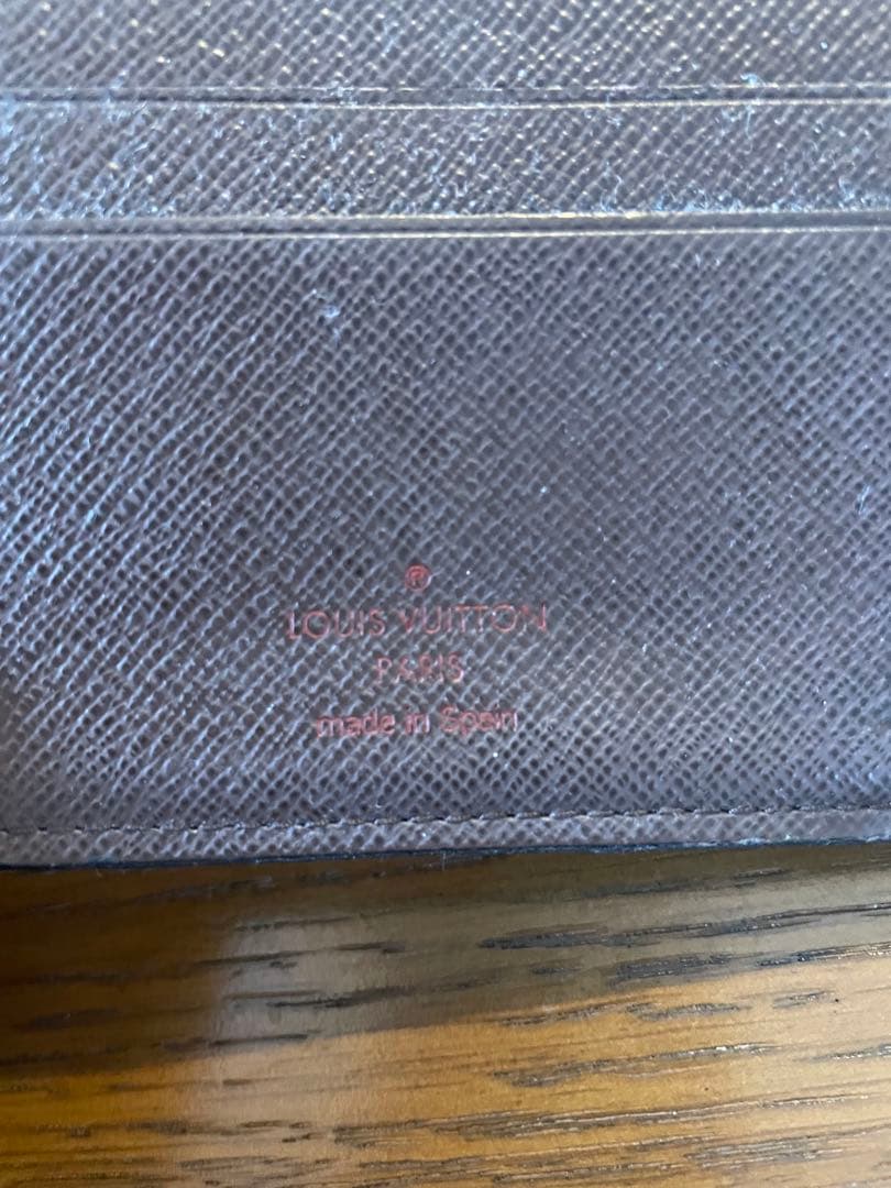 ルイヴィトン　ダミエ　二つ折り財布