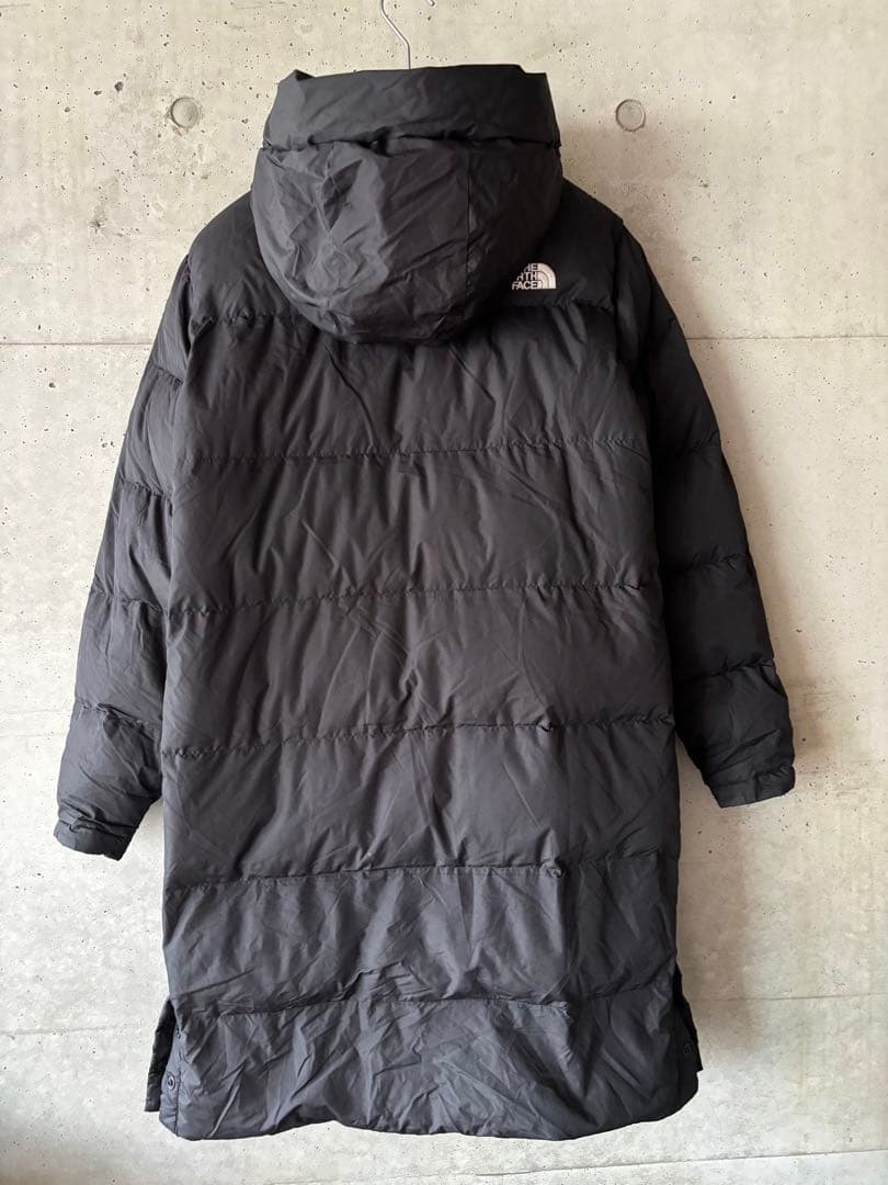 【人気シリーズ】THE NORTH FACE ダウンロングコート　160 黒