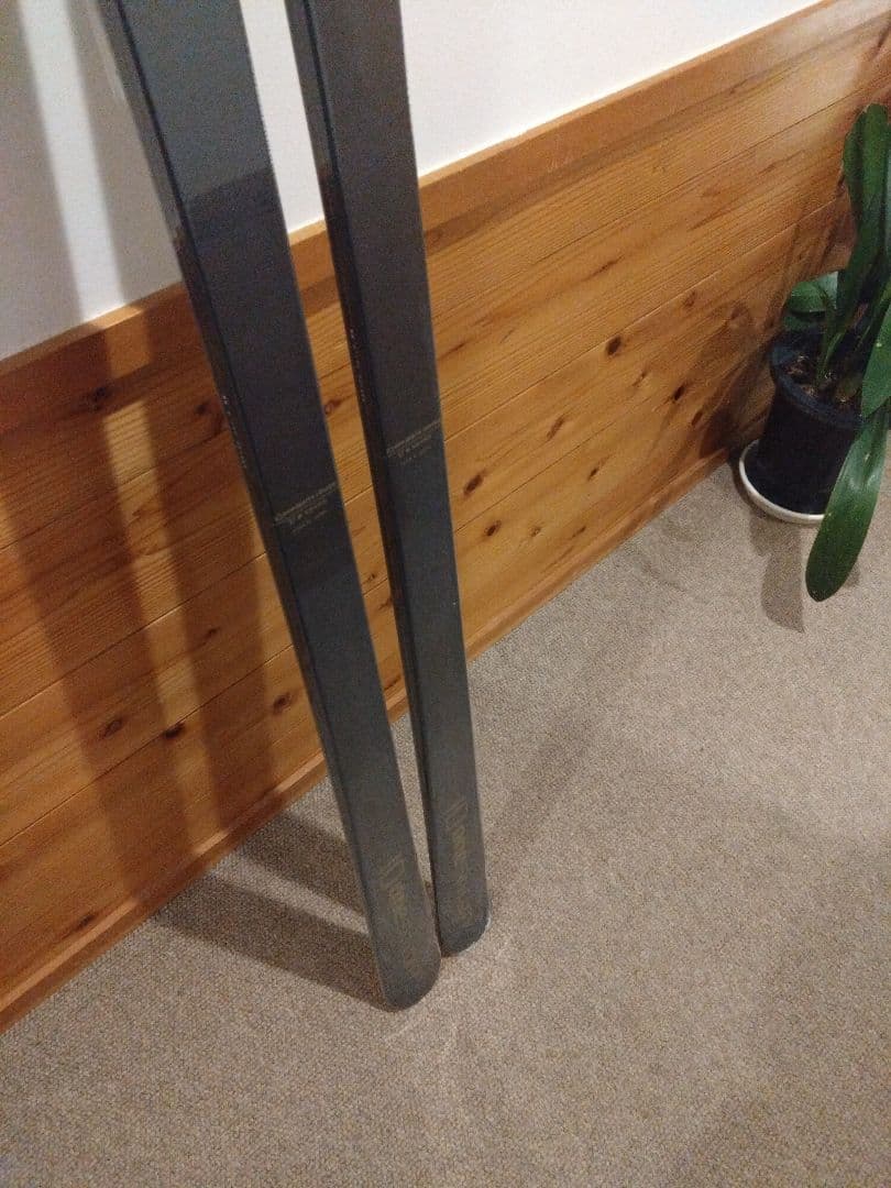 新品未使用★正規★保証書完備IDONEモーグルMRCE172㎝最新モデル