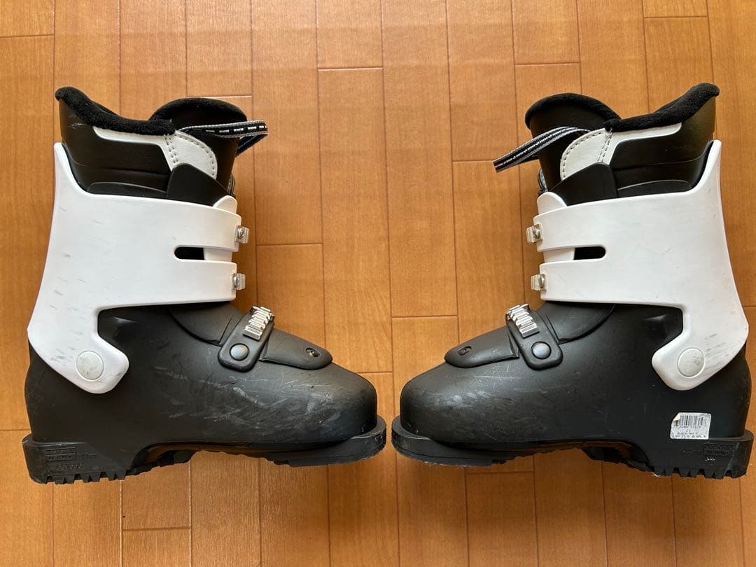 スキーセット　ロシニョール・ヘッド　(スキー板 130・ブーツ 23.5）