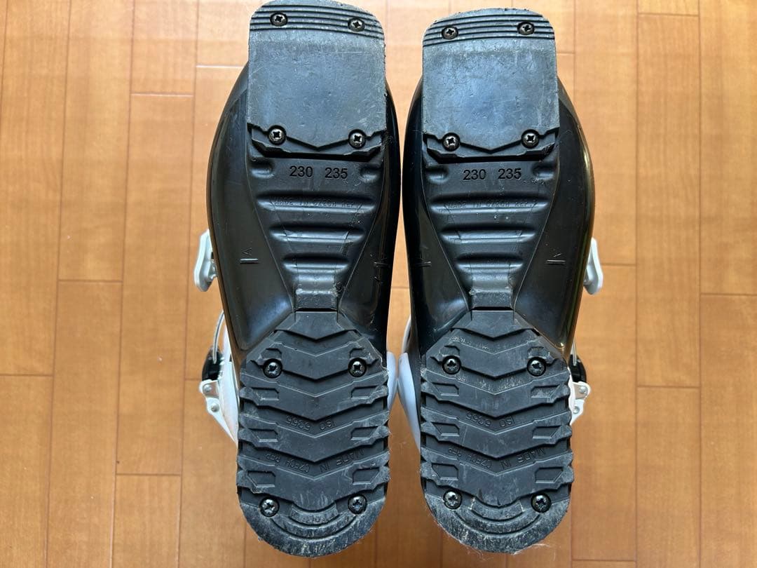 スキーセット　ロシニョール・ヘッド　(スキー板 130・ブーツ 23.5）