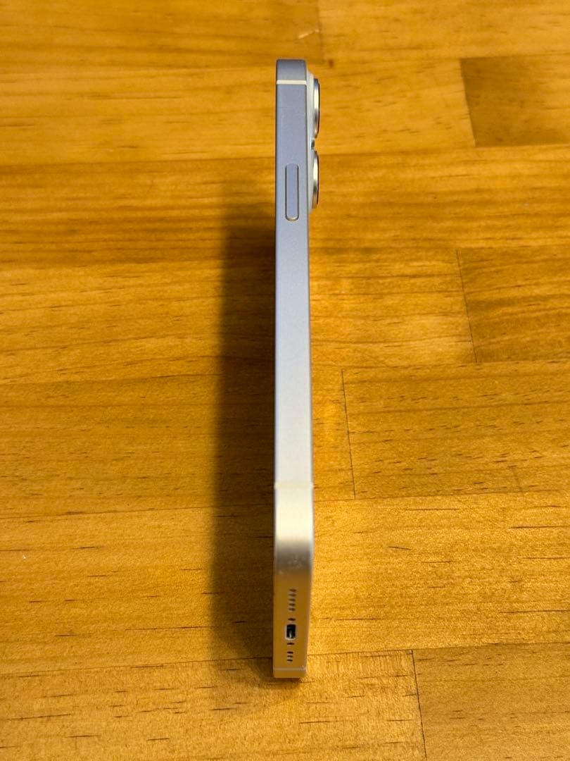 【即日発送】Apple iPhone14 256GB スターライト SIMフリー