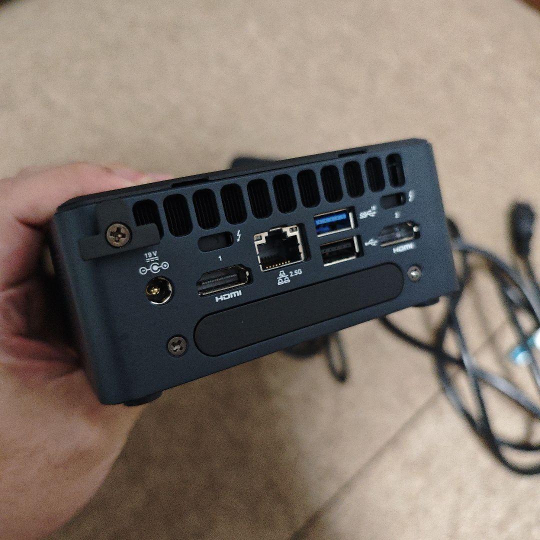 intel NUC 第11世代 NUC11i7