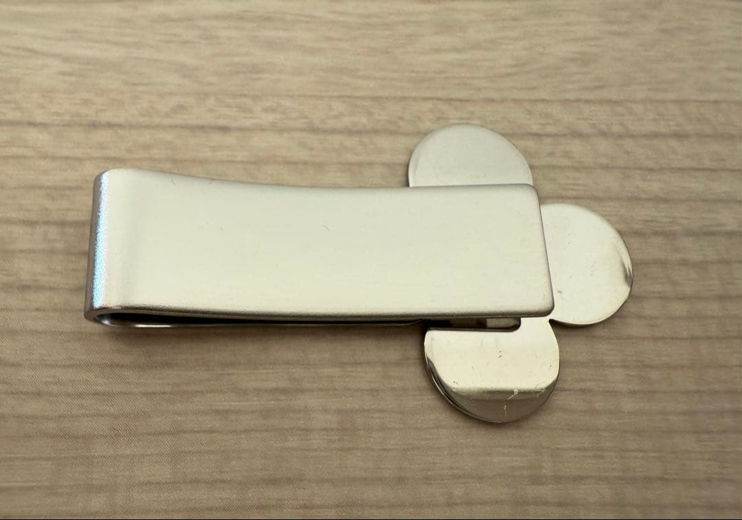 ルイ・ヴィトン マネークリップ フラワーモチーフ