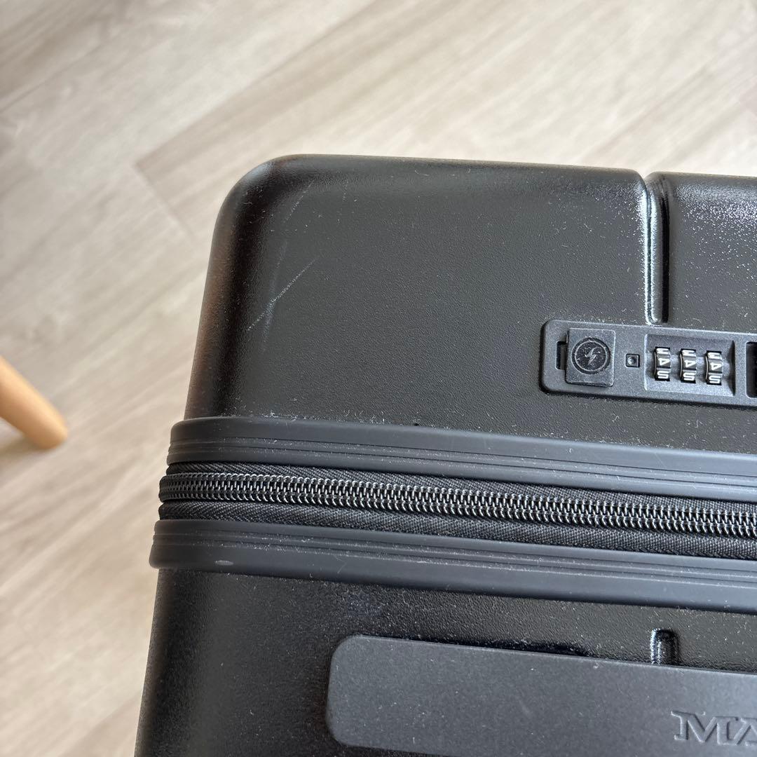 maimo スーツケース　S(機内持ち込みサイズ) ブラック