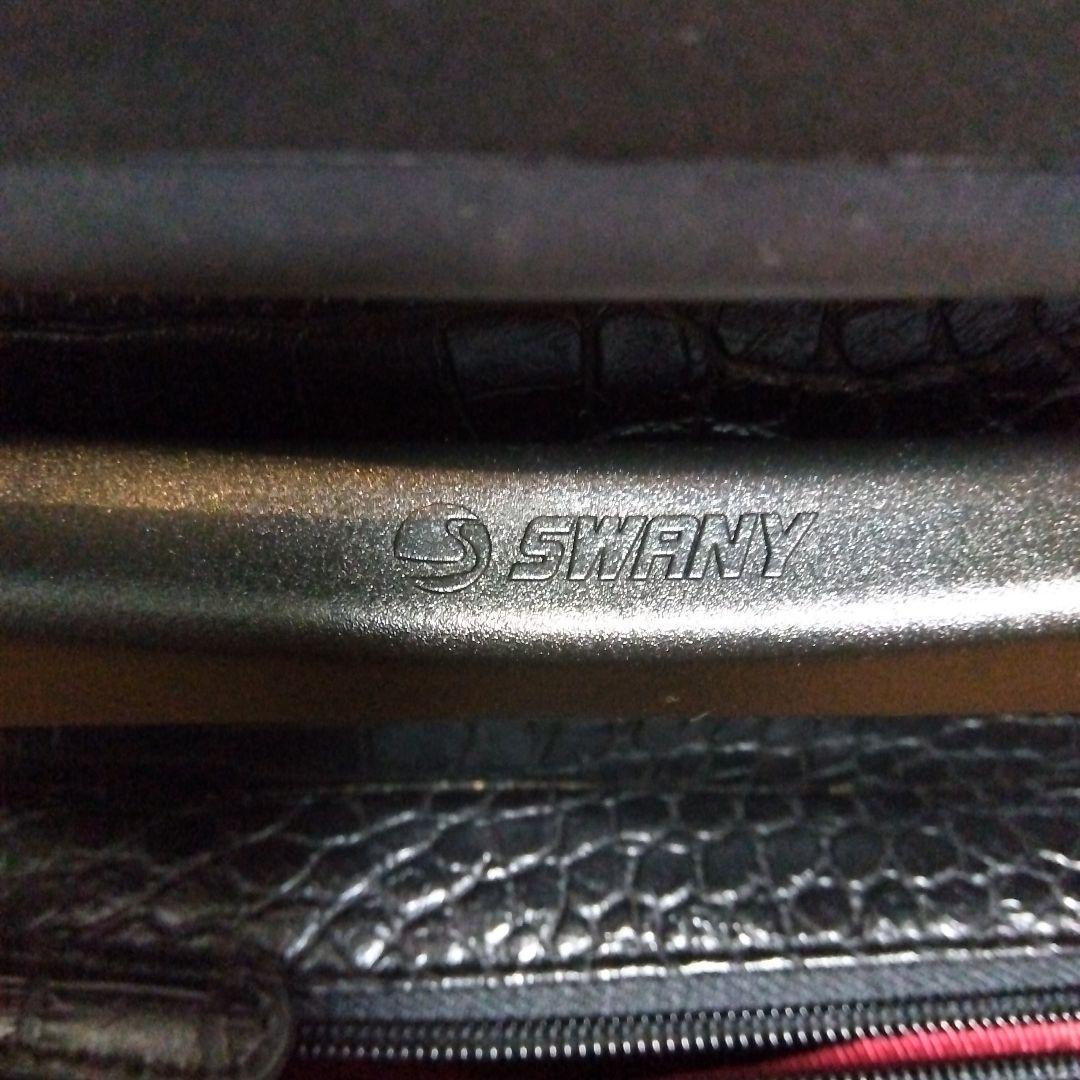 スワニー　ブラック クロコダイル風 キャリーケース　キャスターバック