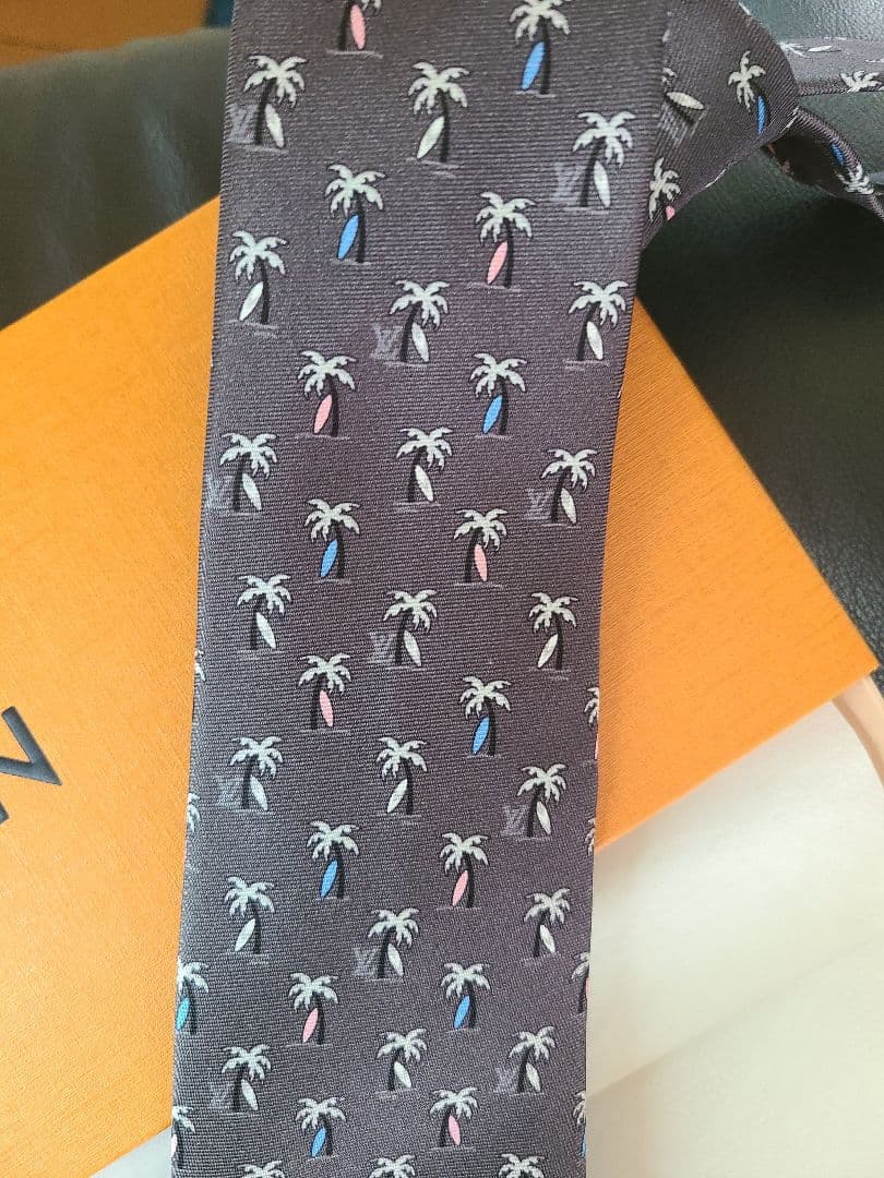 【新品未使用】Louis Vuitton　ルイヴィトン　 ネクタイ