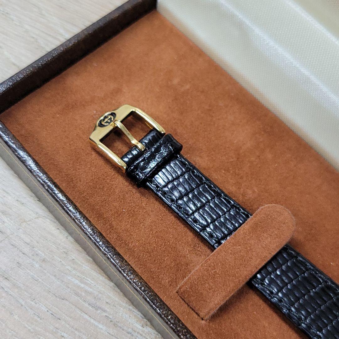 純正ケース付き GUCCI グッチ レディース腕時計 スクエアフェイス 革ベルト