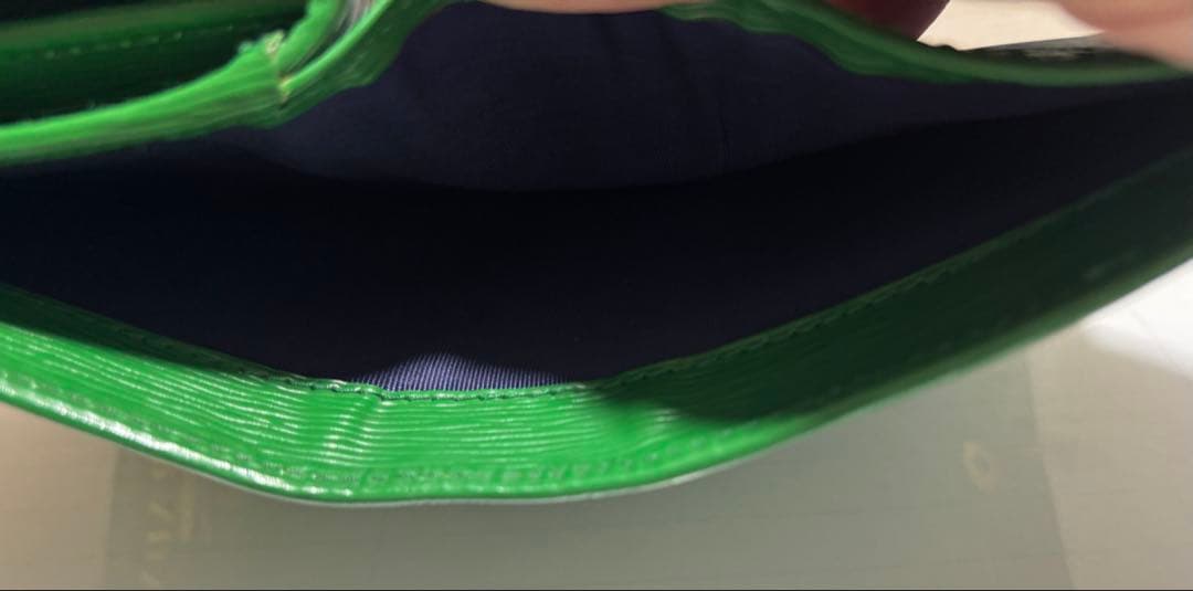 ⭐︎こむぎページ⭐︎PRADA プラダ 二つ折り財布 グリーン