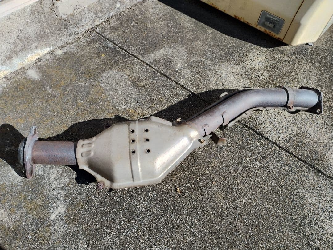 ま*ん様 レガシィ 純正加工 第2触媒ストレート