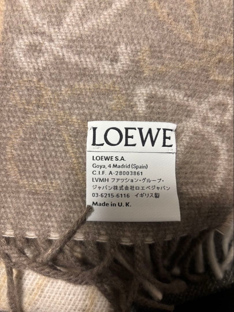 ロエベアナグラムスカーフマフラー