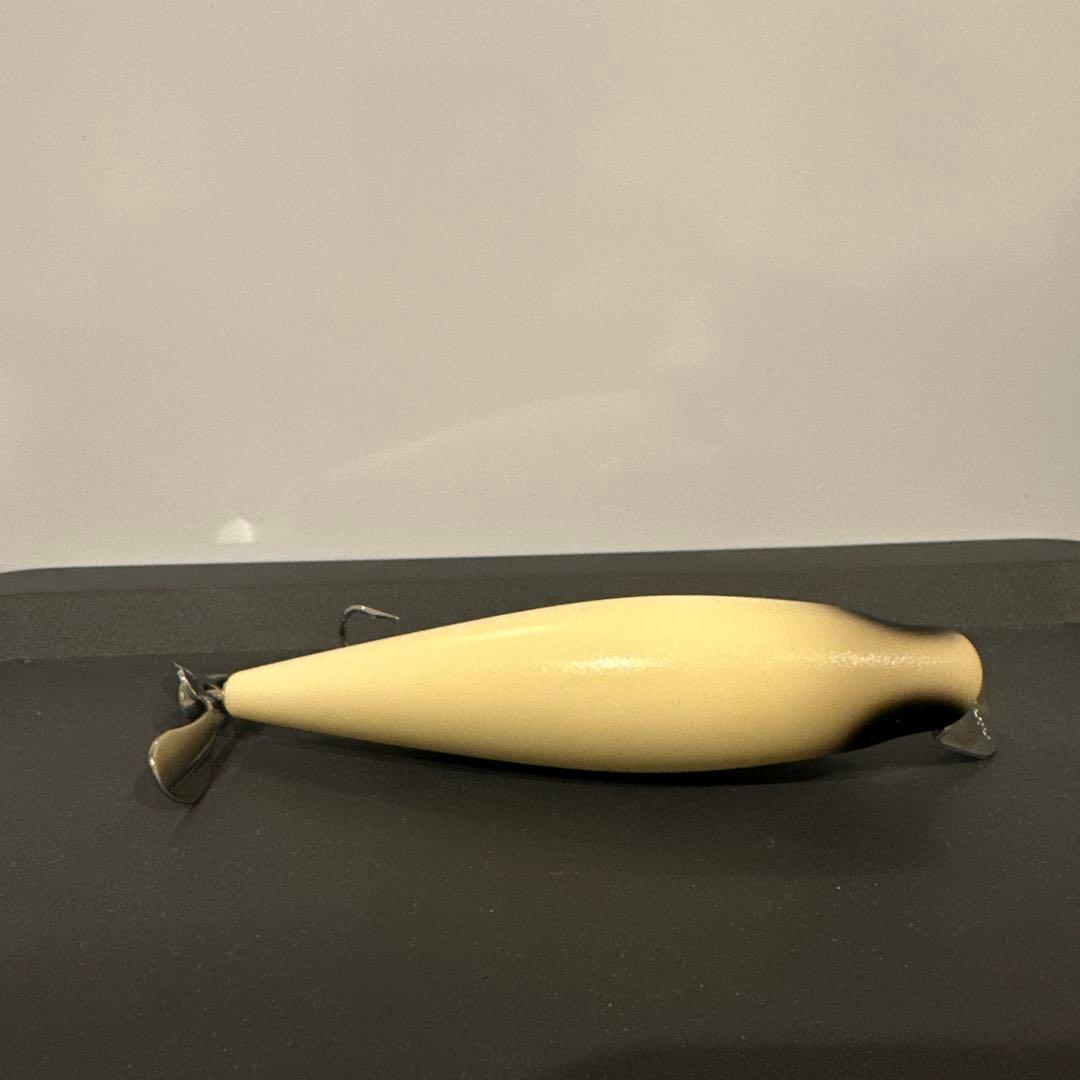 ニンナ　オロロプロップ