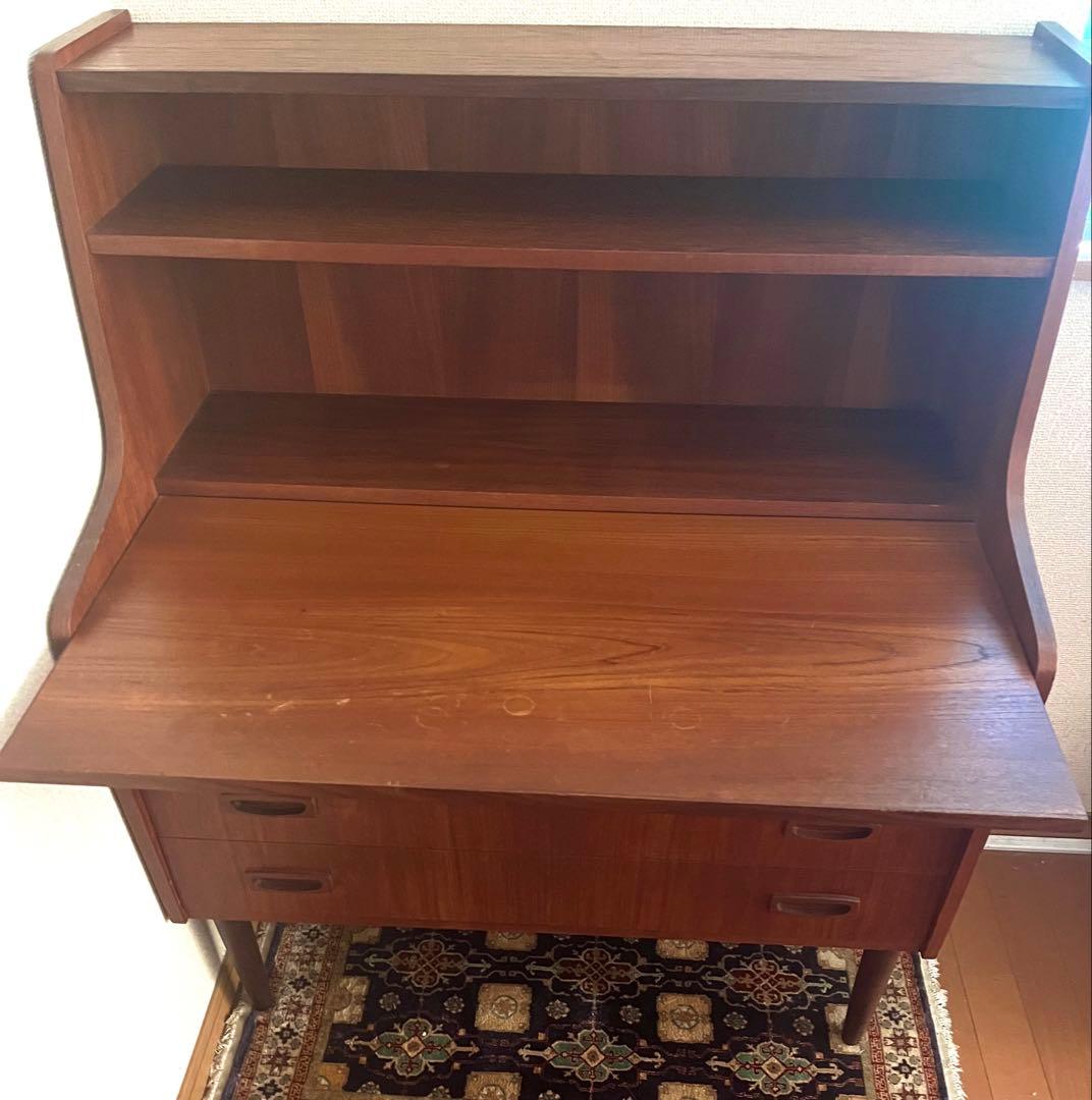 限定値下げしました。ヴィンテージ￼ライティングビューロ　チーク材　デンマーク製