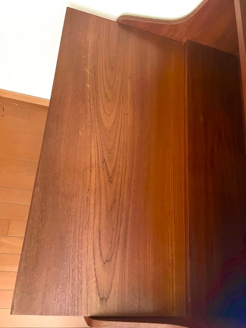 限定値下げしました。ヴィンテージ￼ライティングビューロ　チーク材　デンマーク製