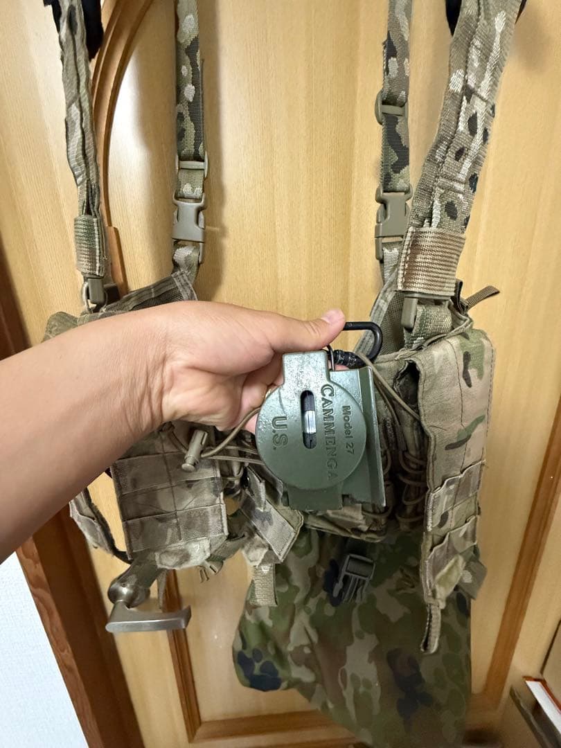 い*の様 アグレッサーグループ　チェストリグ マルチカモ　センタージップ　陸自