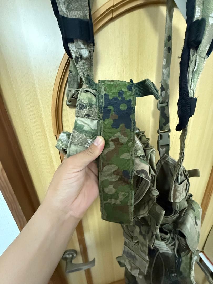 い*の様 アグレッサーグループ　チェストリグ マルチカモ　センタージップ　陸自