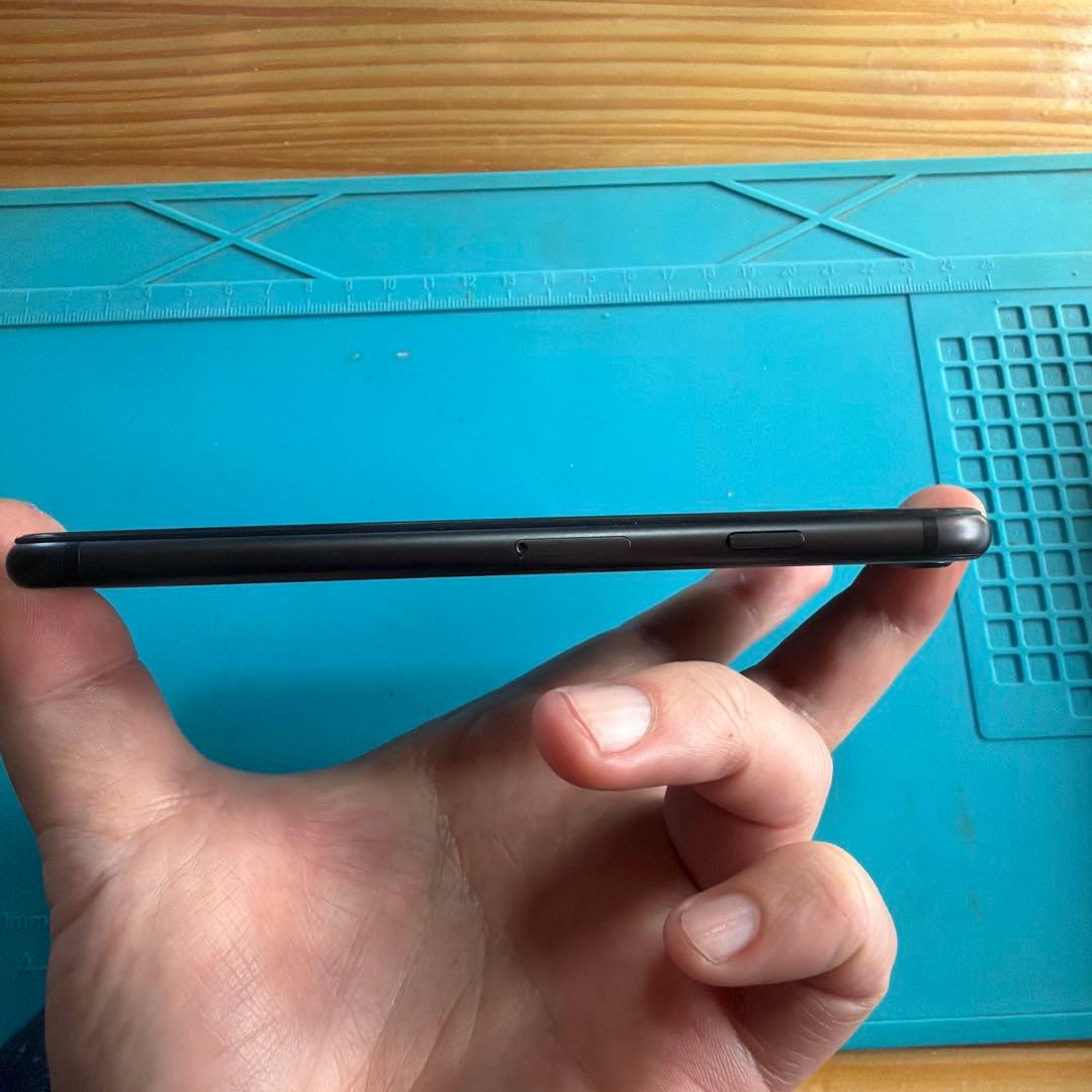 iPhone8 256G グレー バッテリー100% SIMフリー