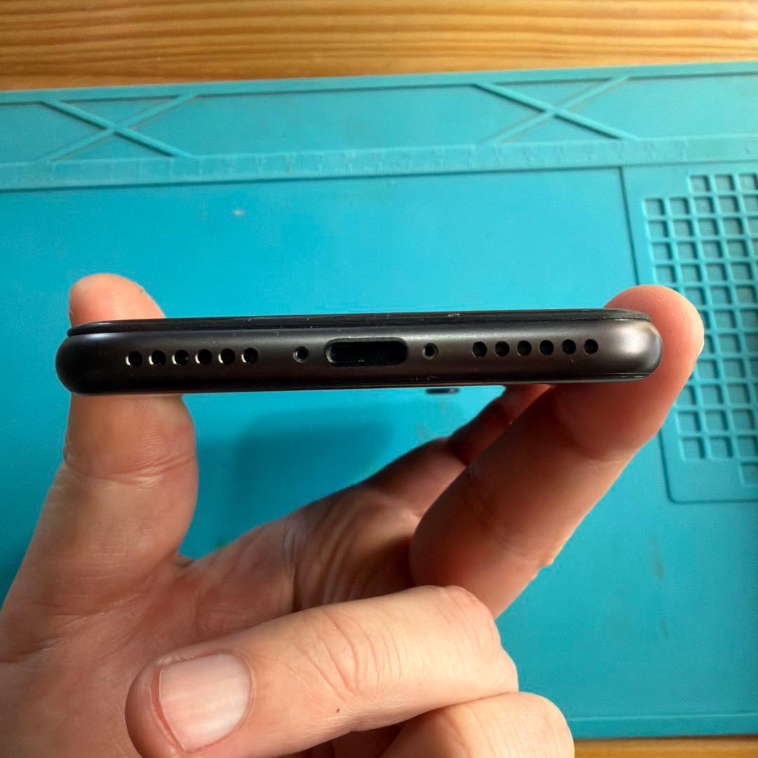 iPhone8 256G グレー バッテリー100% SIMフリー