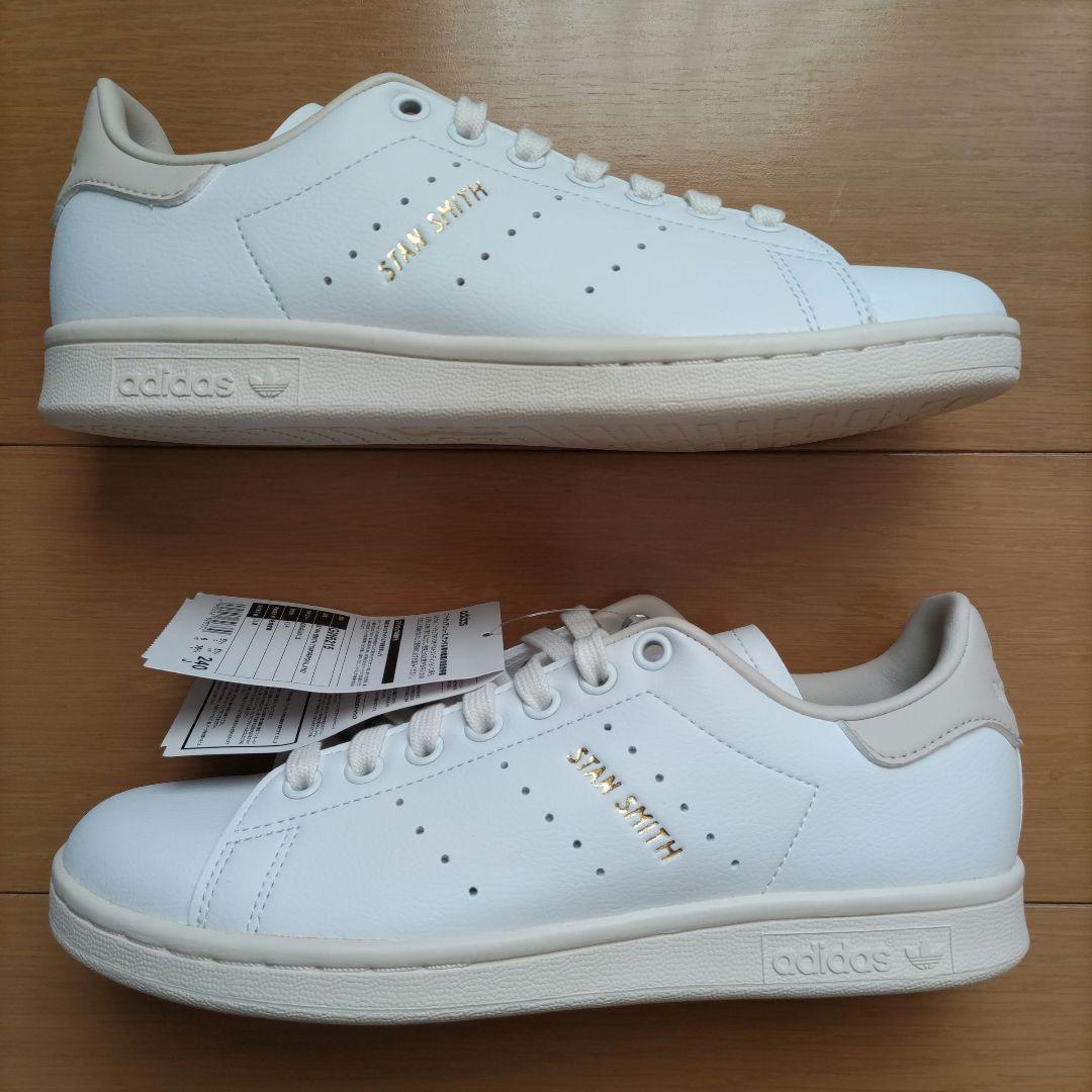未使用☆24㎝☆TOMORROWLAND別注☆スタンスミス☆アディダス