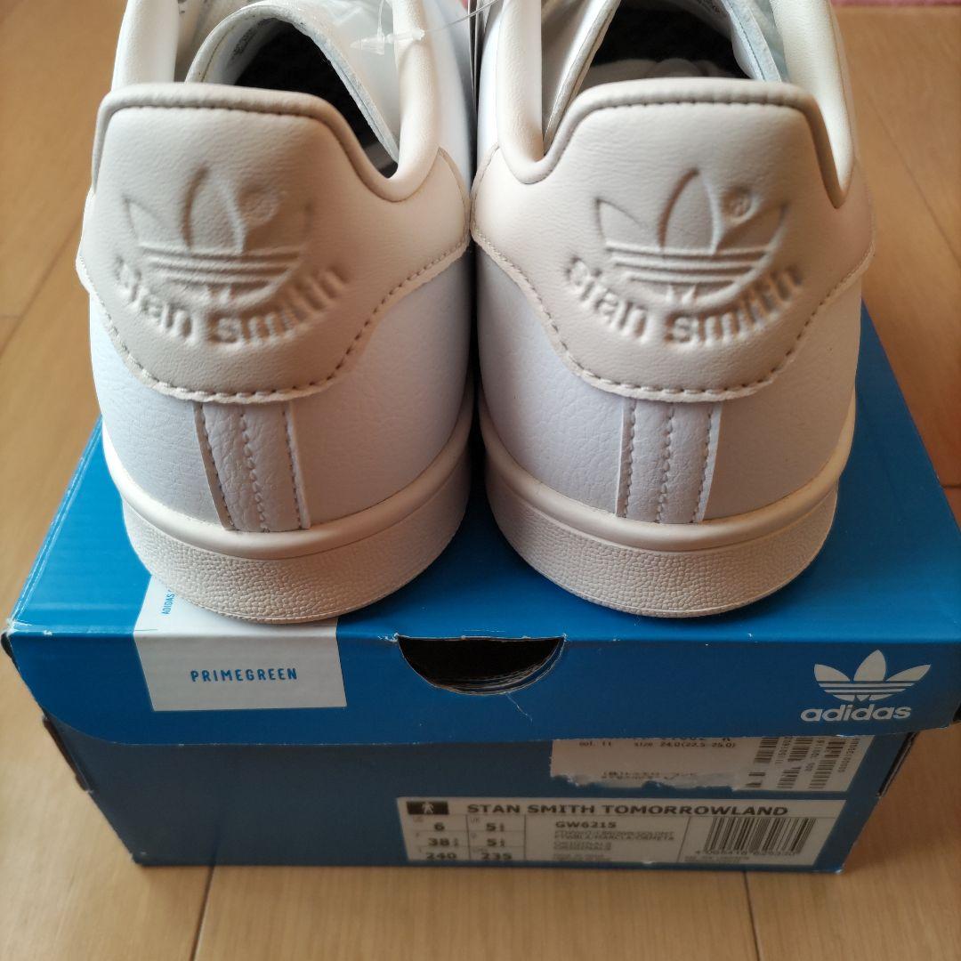 未使用☆24㎝☆TOMORROWLAND別注☆スタンスミス☆アディダス