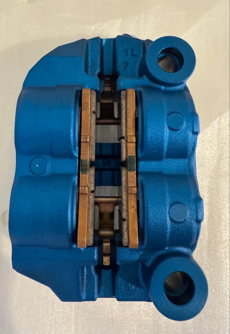  MOTORRAD Mブレーキキャリパー