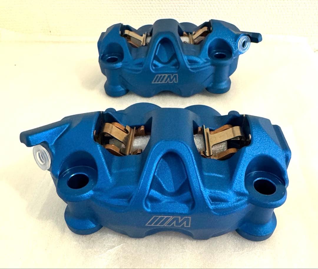  MOTORRAD Mブレーキキャリパー