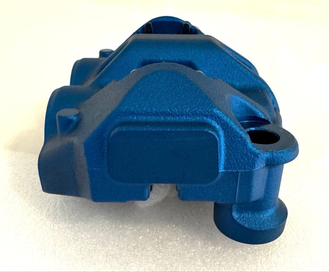  MOTORRAD Mブレーキキャリパー