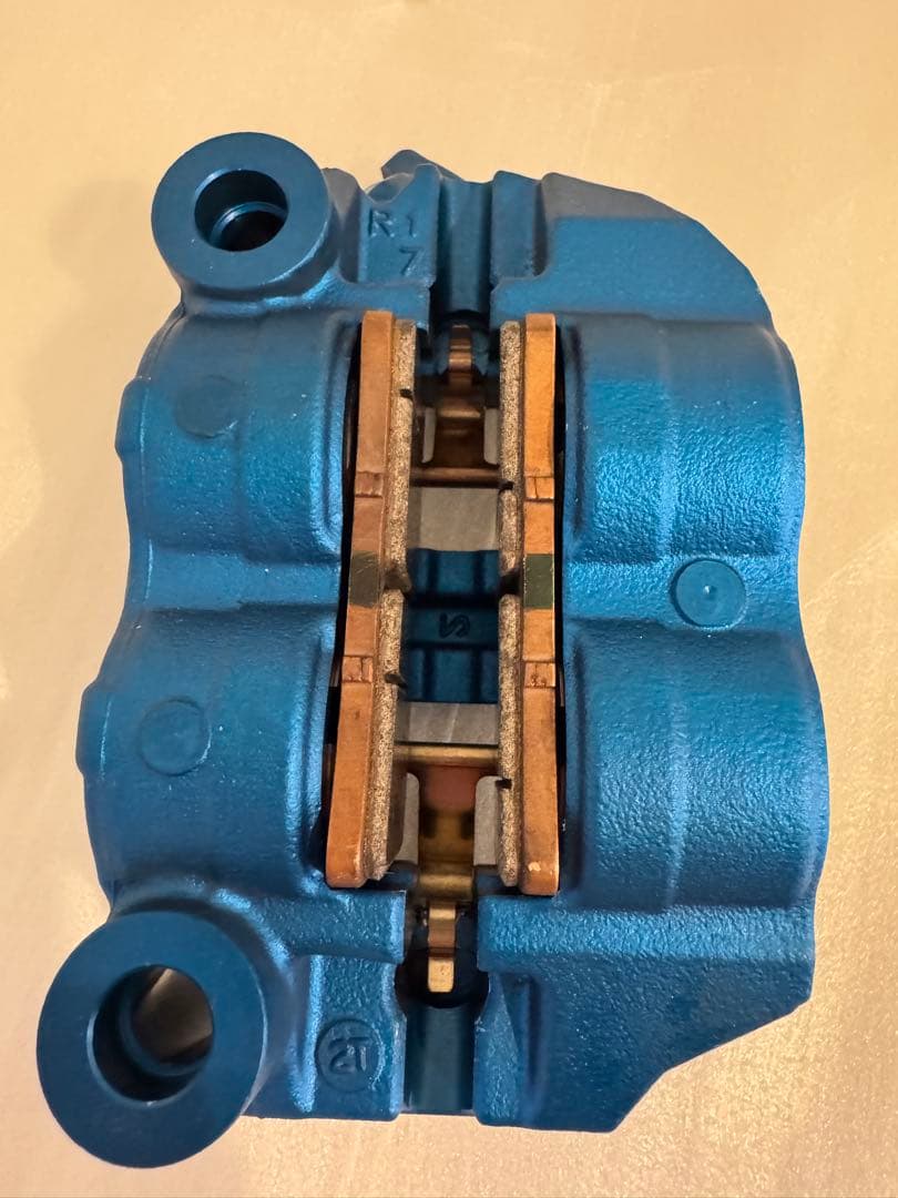  MOTORRAD Mブレーキキャリパー