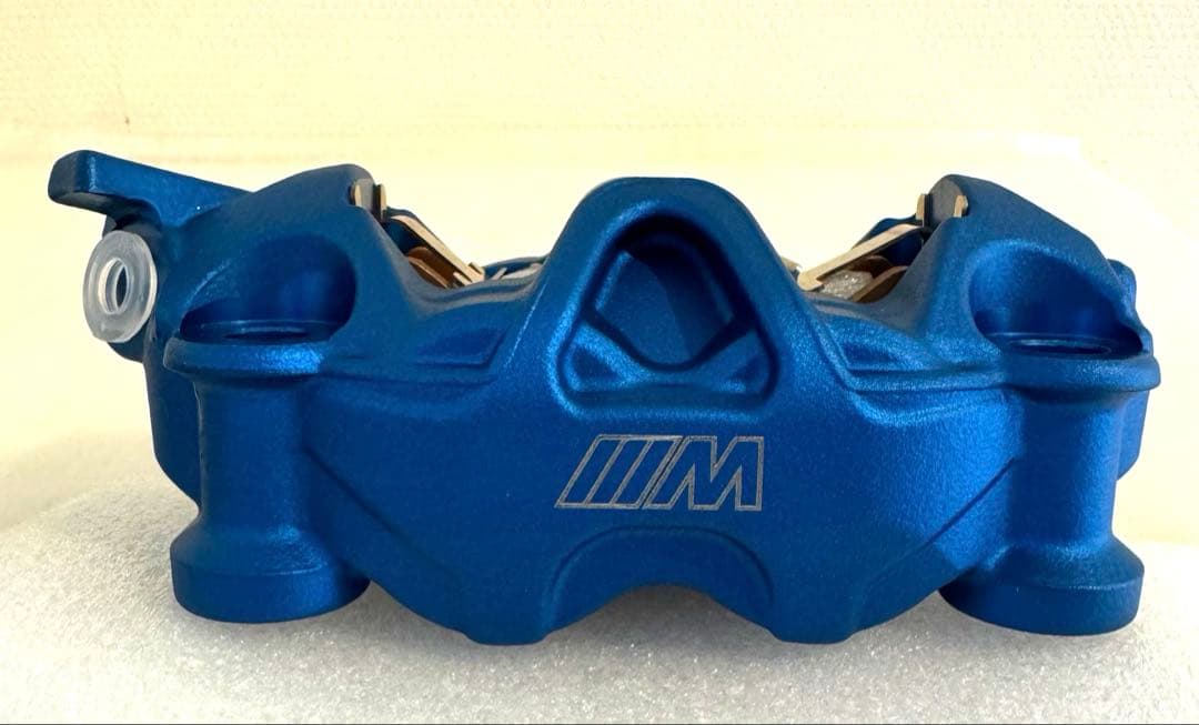  MOTORRAD Mブレーキキャリパー
