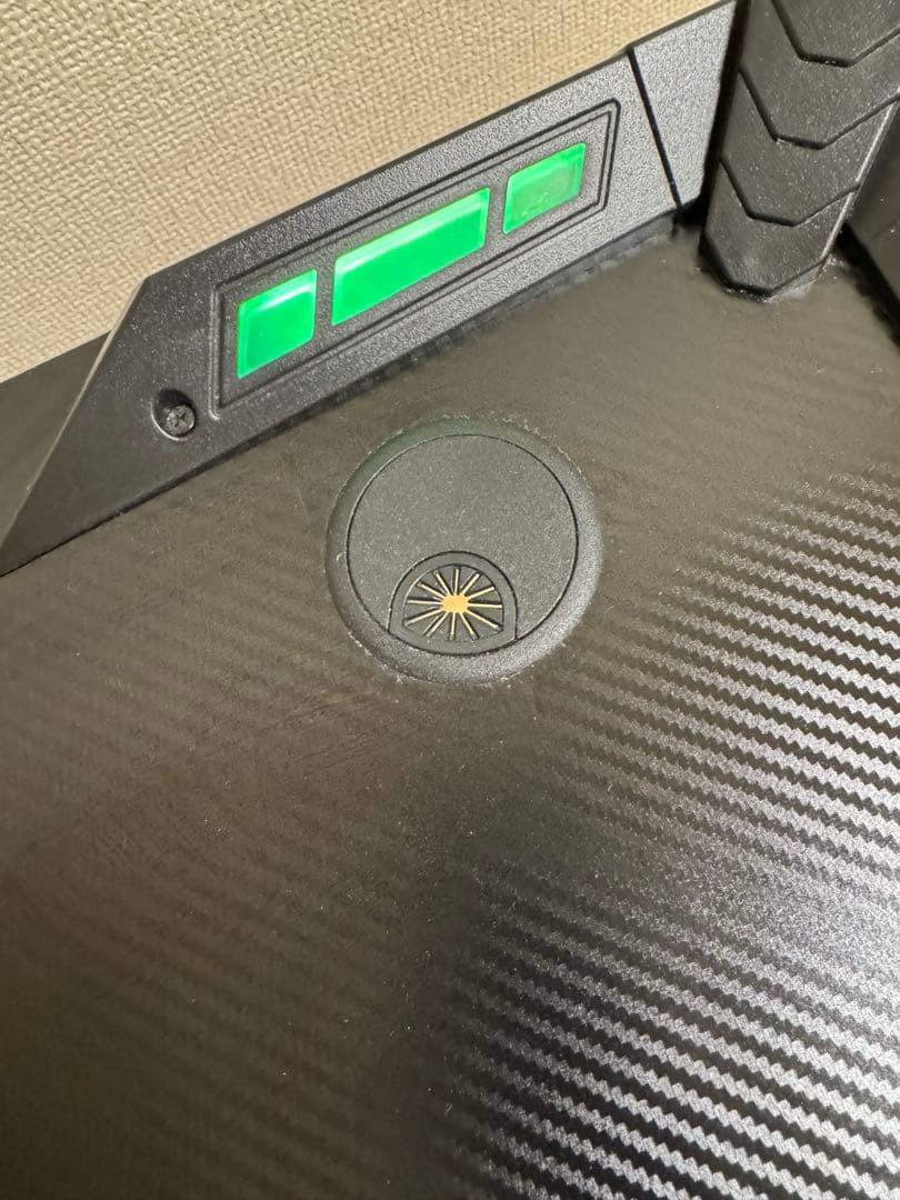 ゲーミングデスク 幅120cm×奥行60cm カーボンファイバー製 【完成品】