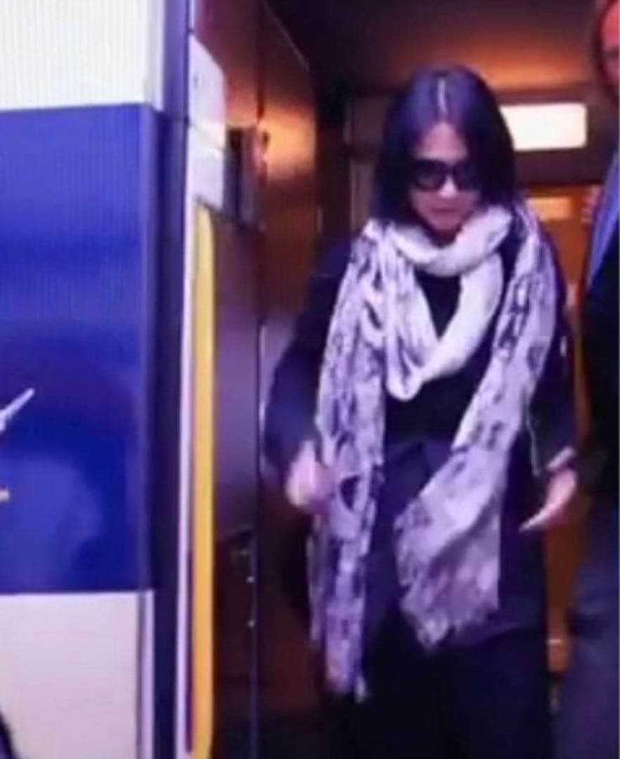 新品 hyde着 シェアースピリット ストール マフラー スヌード lgb if