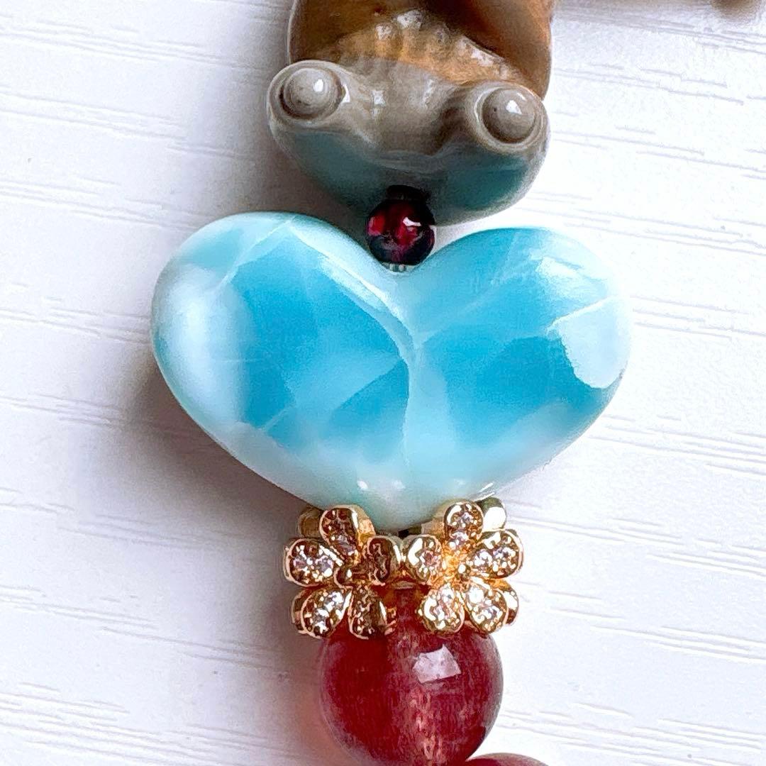 みーちゃん様♥️ラリマー＆アラシャン くま・ストロベリー大粒いちご天然石ブレス時計