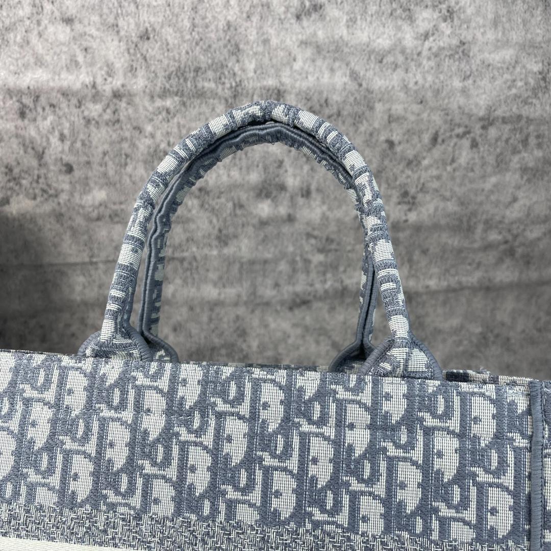 美品ノベルティトートバッグ グレー アイボリー