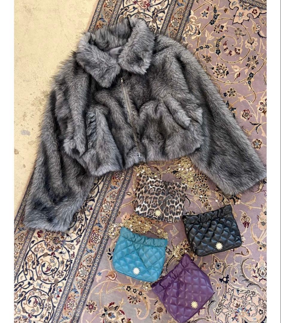 EVRIS/ファイクファーショートブルゾン