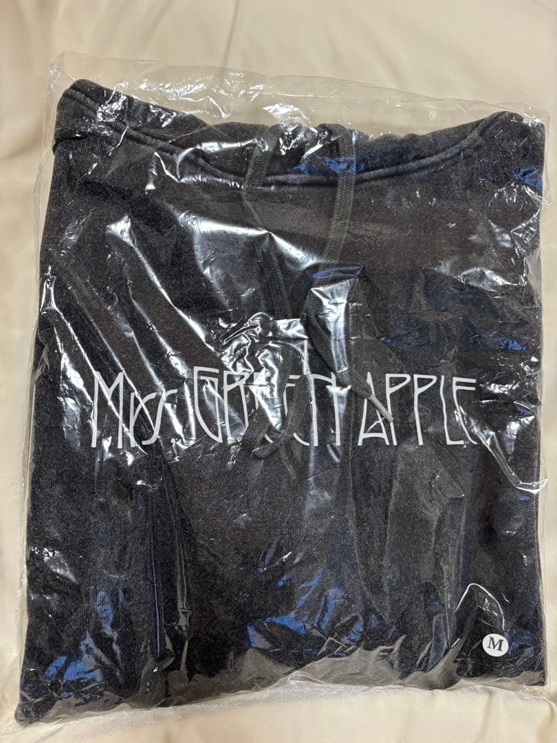 “EDEN to BABEL”フーディ バベル　パーカー　ミセス　Mサイズ