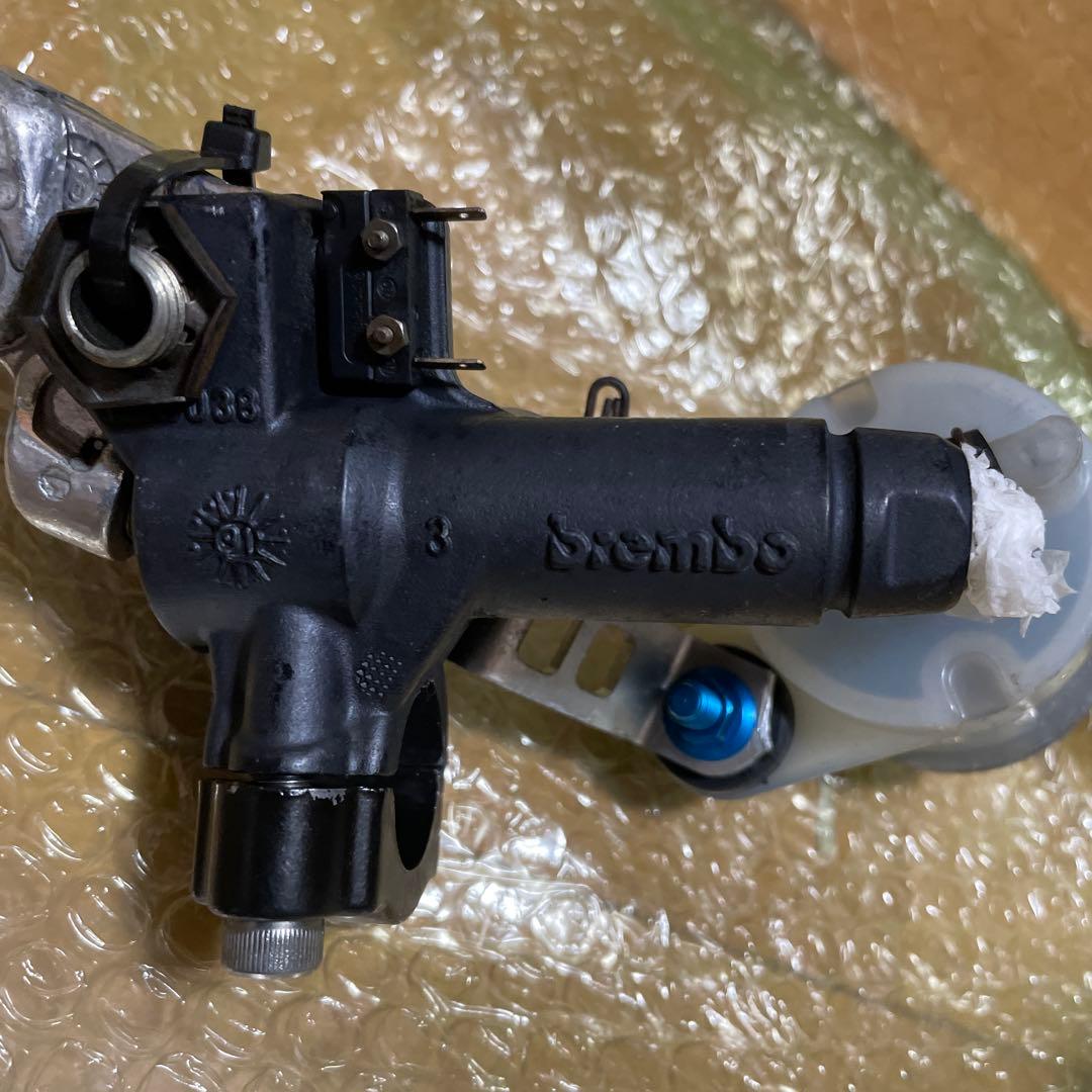 ブレンボ　フロントブレーキマスター