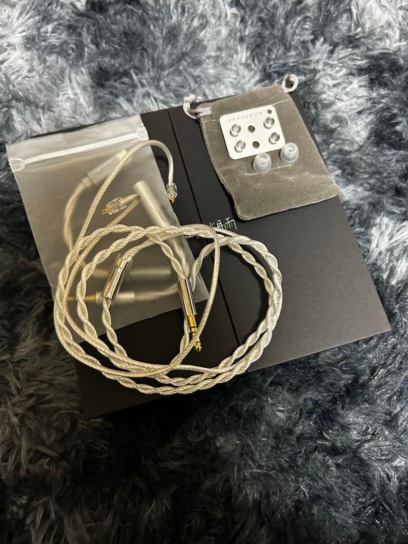 水月雨 Moondrop Kadenz カナル型イヤホン 有線