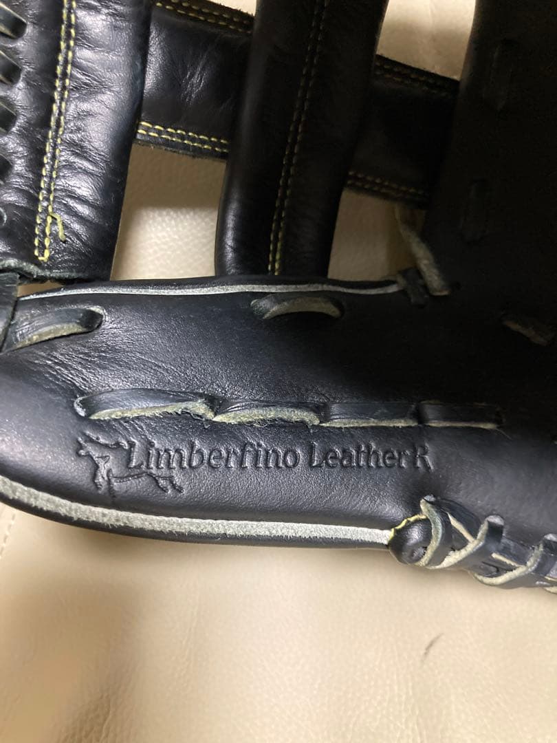 ミズノmizuno 軟式　黒　H selection 03 限定モデル　29cm